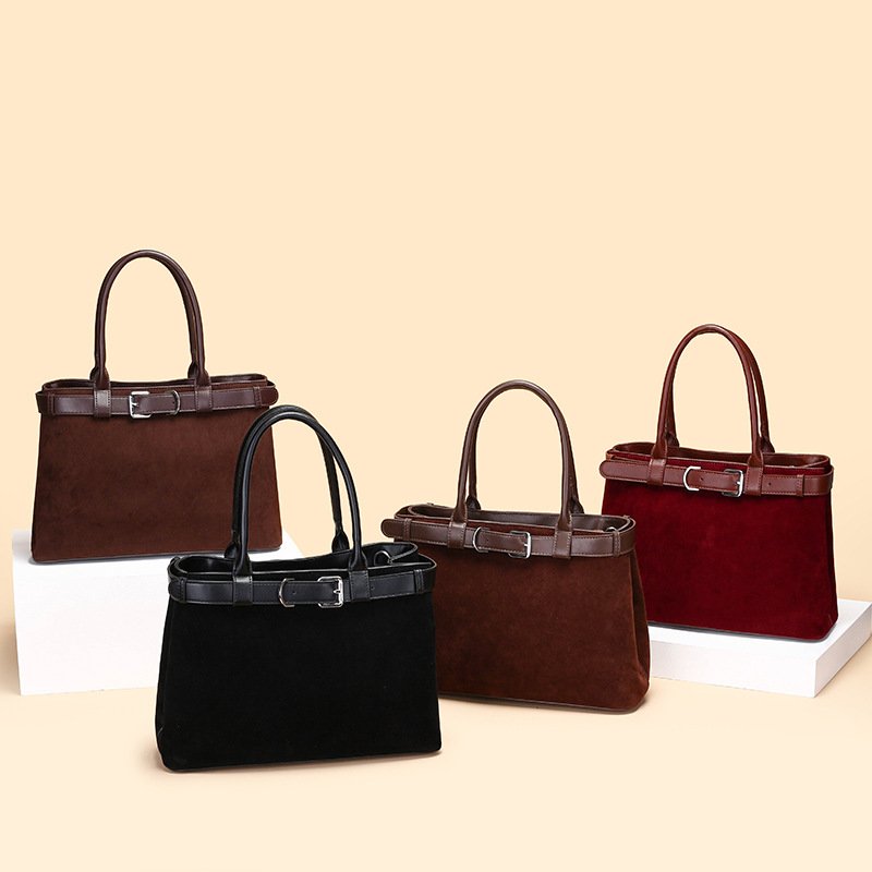 2026/01/1000966032.jpg LESLY - Image 1