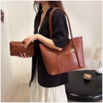 MAXI - Image 2