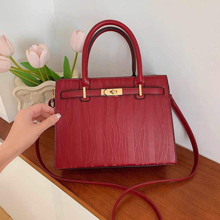 2026/01/1000472246.jpg KERRY - Image 1