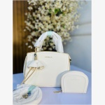 CHRISBELLA 161